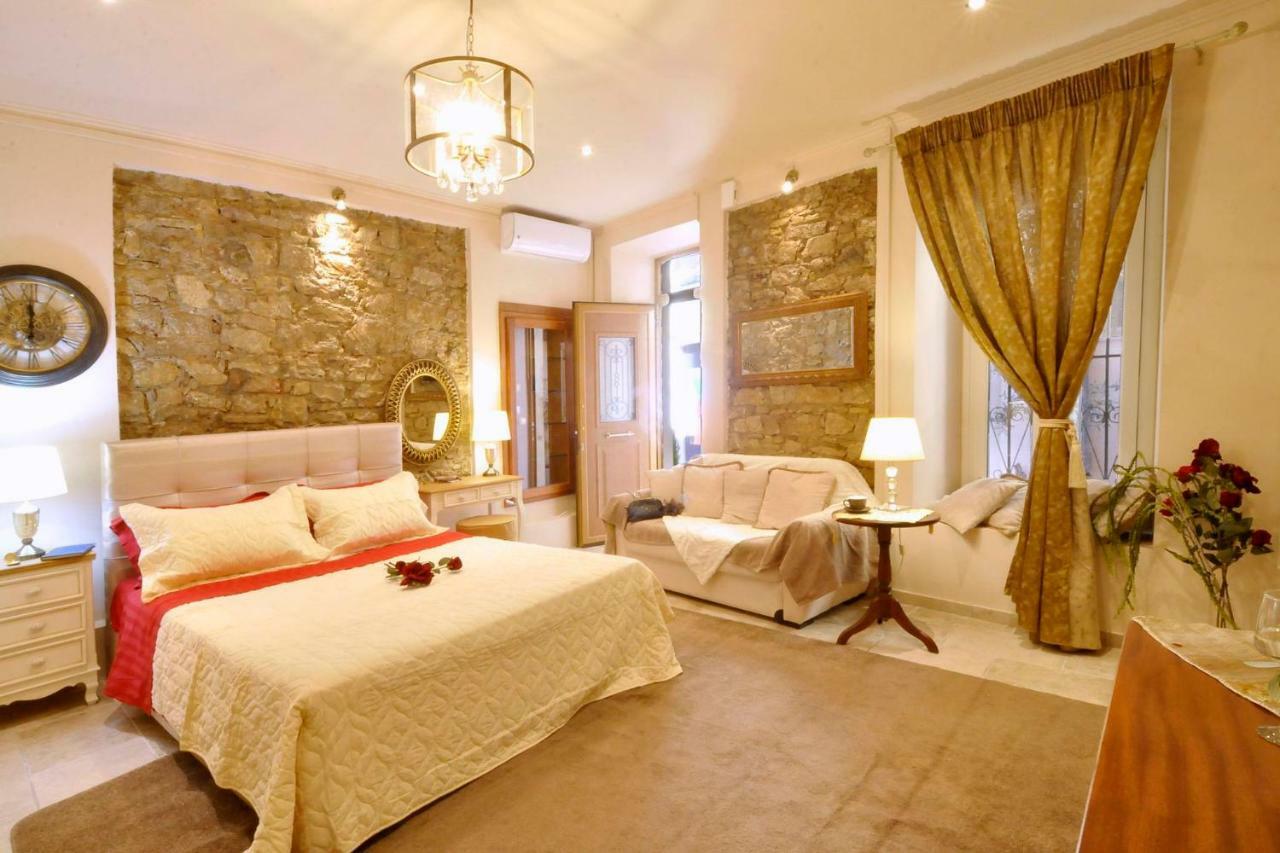 Venetian Suite Mitropolis By Konnect, Old Corfu Town Exterior photo